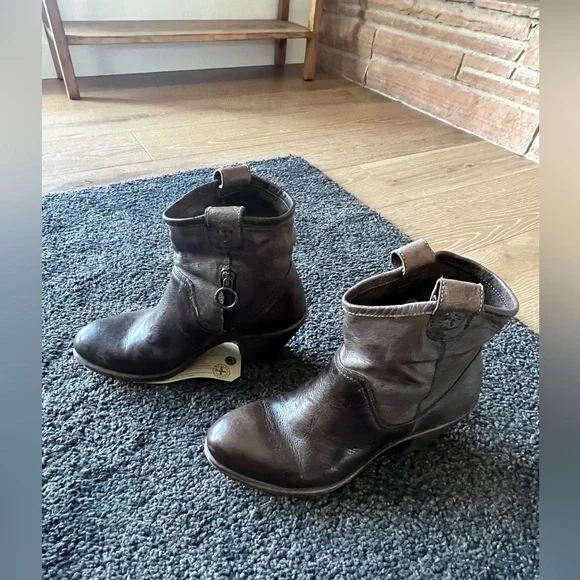 Fiorentini+Baker Prill Boot size 39 with box. - Picture 2 of 10